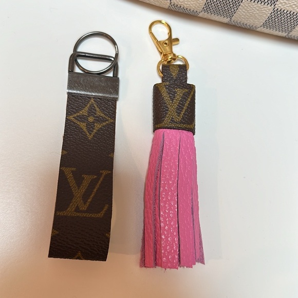 Handmade LUX keychains - Picture 3 of 8